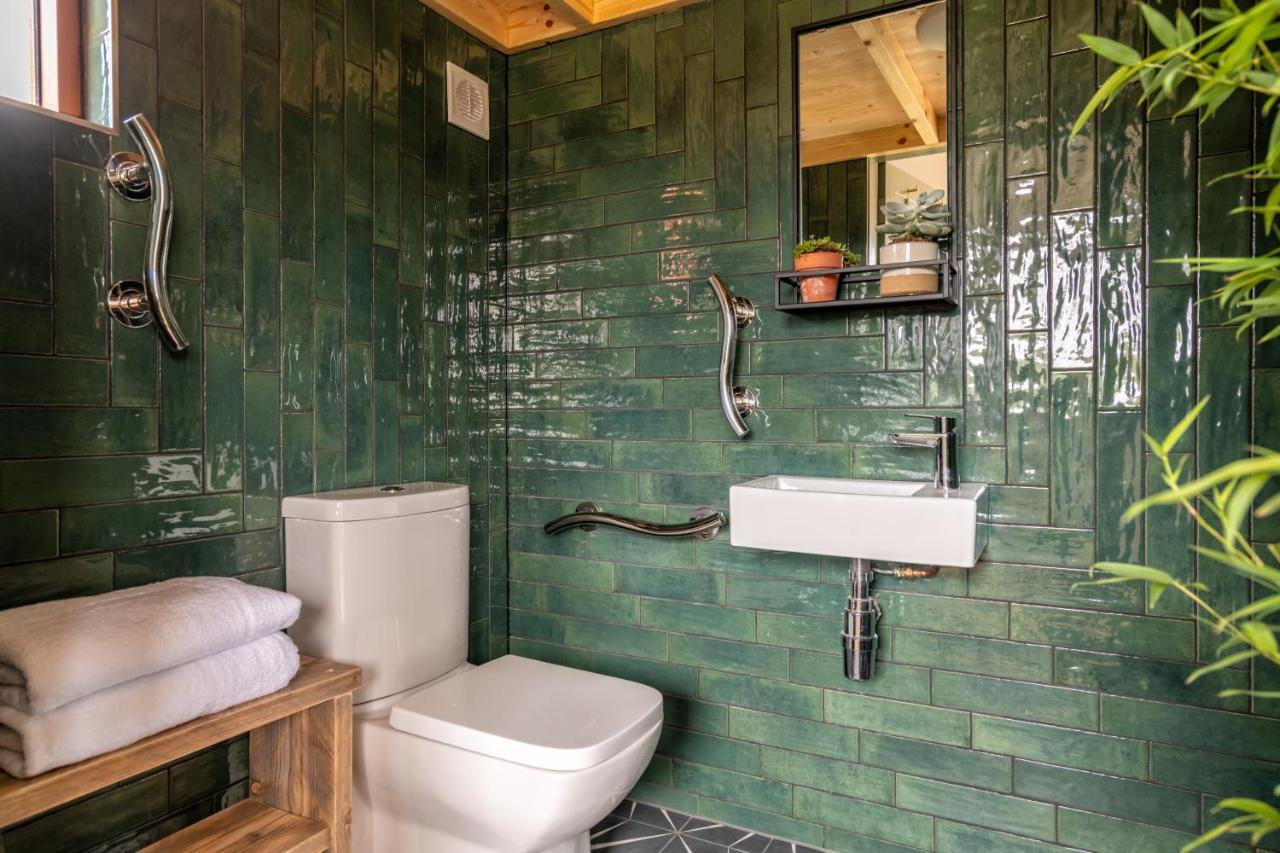 Alba - Charming Boutique Forest View Cabin With Hot Tub In Ballater Exterior foto